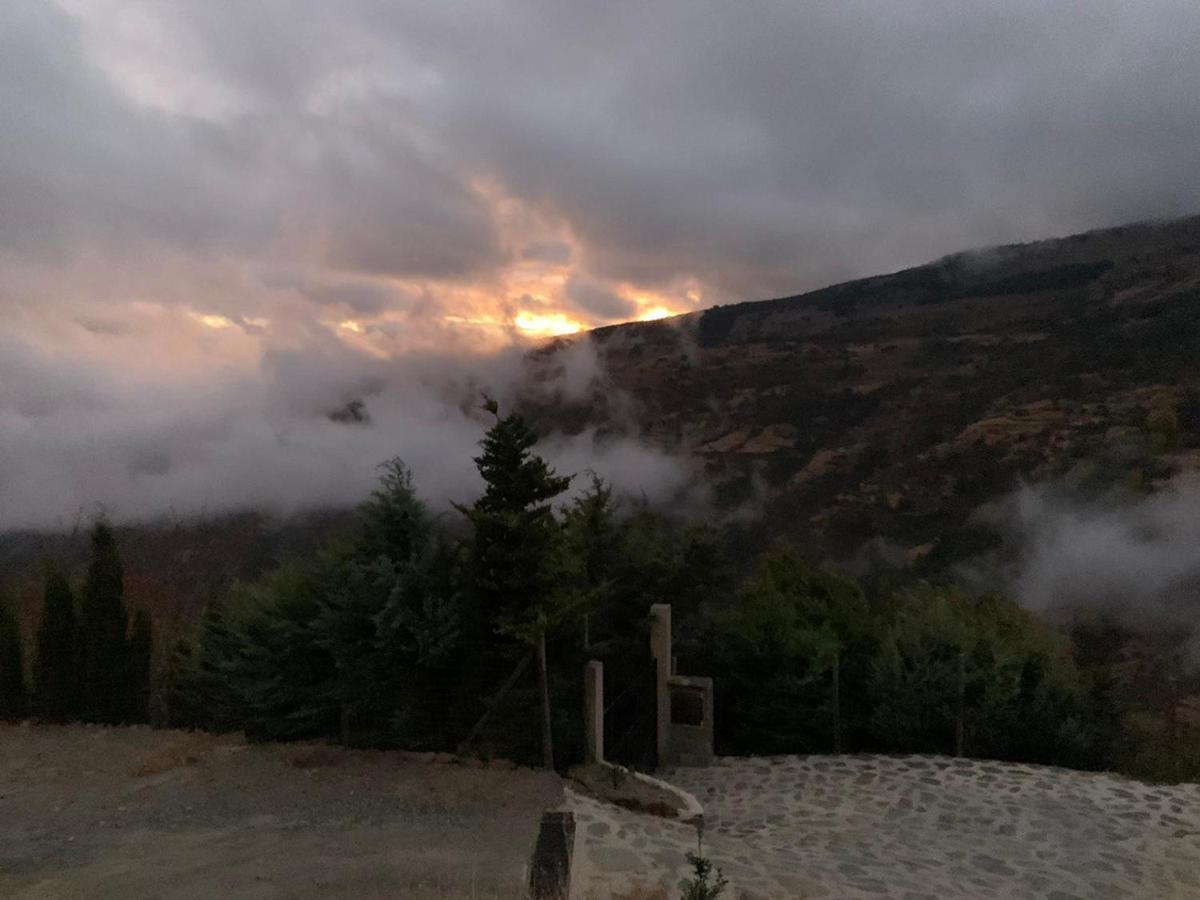 Вилла Cortijo Rural El Albercon - Capileira - Alpujarra Rural Экстерьер фото